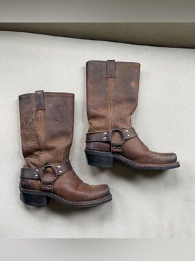 Vintage Frye Harness 12R Women’s Harness Boots Brown Leather - Size 6-1/2 6.5